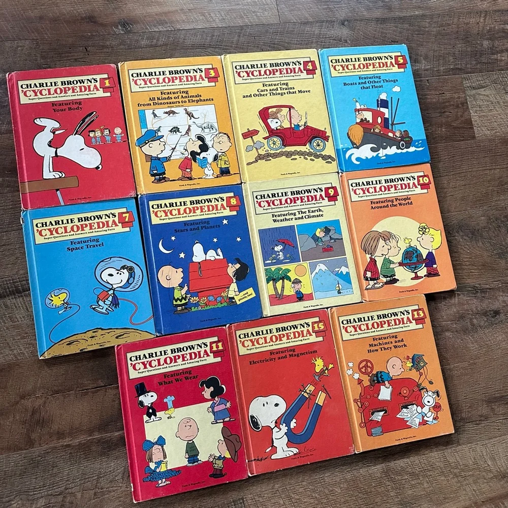 Vintage 1980s Charlie Brown’s Cyclopedia Book Lot – Peanuts Hardcover Set 11